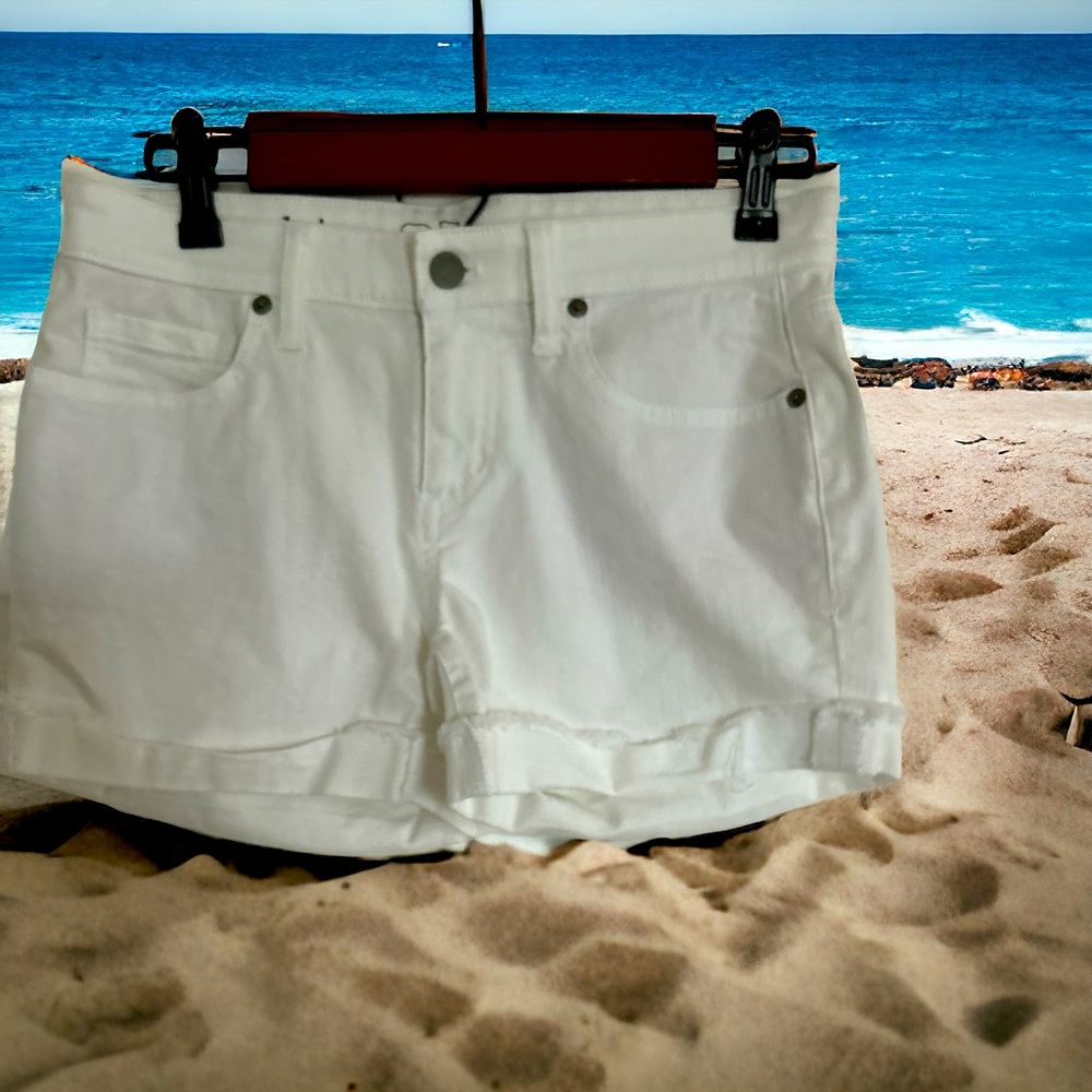 Vineyard Vine short